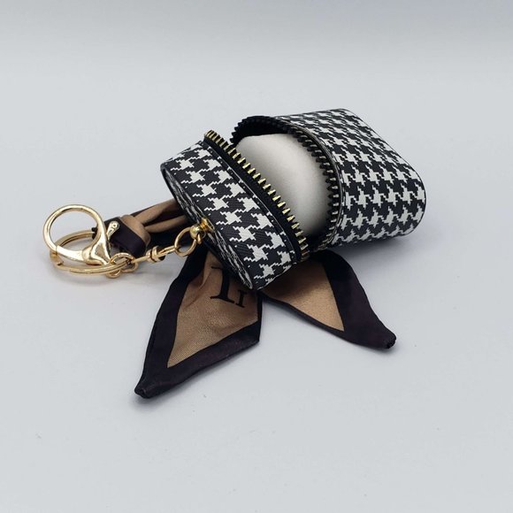 Earbuds Protective Case Cover NWOT - Picture 3 of 5